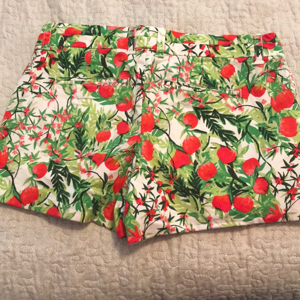 Patterned shorts - Picture 2 of 3